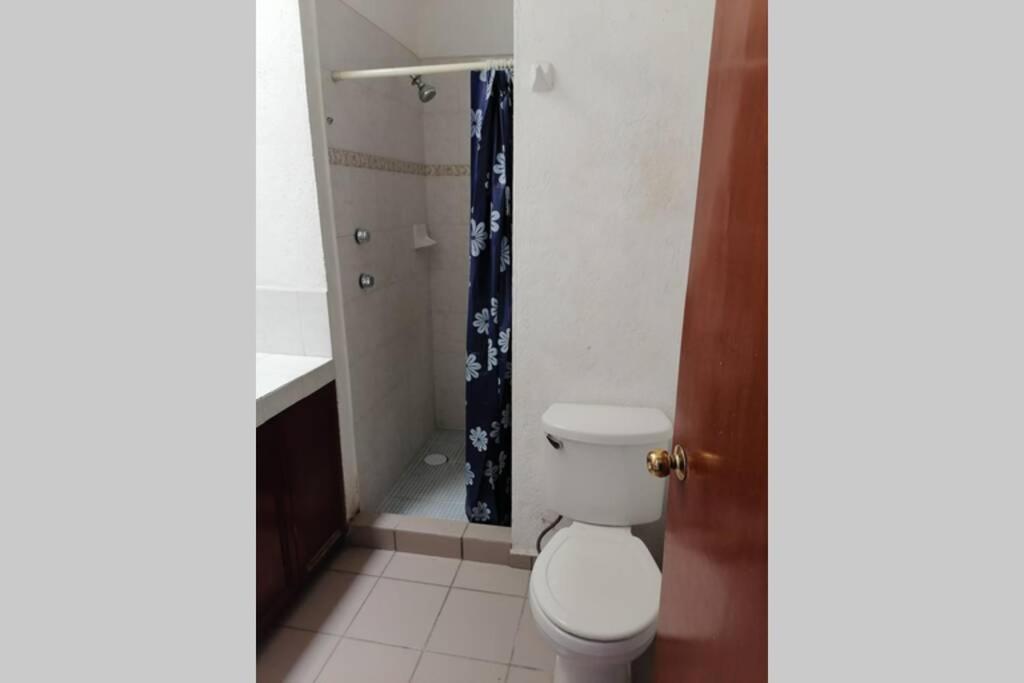 Bonita Casa Amueblada Para 12 Personas A 3 Kms Del Centro Cuernavaca Extérieur photo